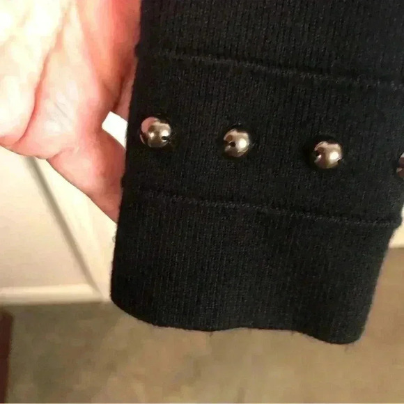 LIU-JO Milano Italian Ladies Black Knit Sweater with Studded Sleeves Size Large - Picture 5 of 6